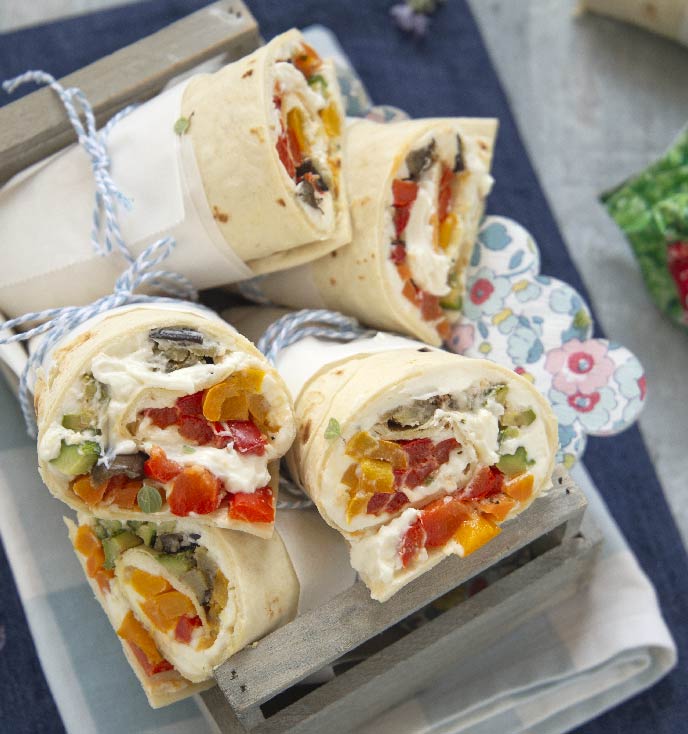Piadina arrotolata con Squaquerello e verdure gratinate