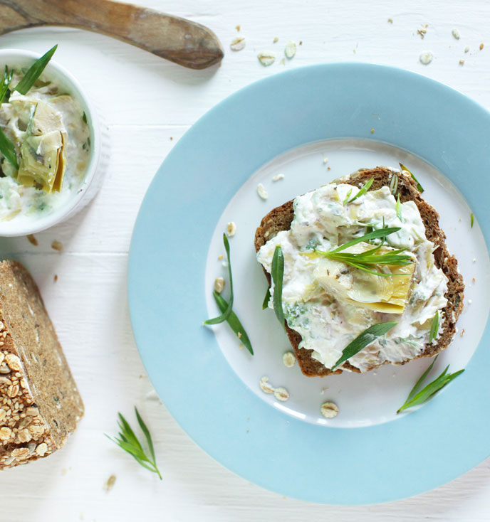 Pane Integrale con Crema di Carciofi e Fresco Spalmabile