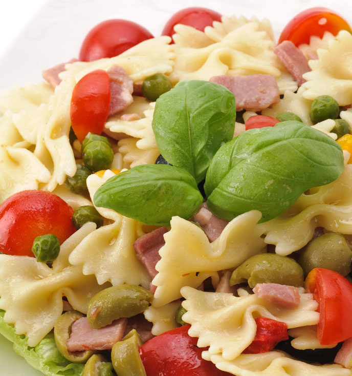 Pasta salad colored with Nonno Nanni Squaquerello