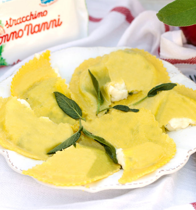 Ravioli mezzaluna con Stracchino Nonno Nanni