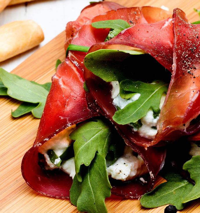 Tortellini with bresaola (cured raw beef) and Nonno Nanni Stracchino allo Yogurt