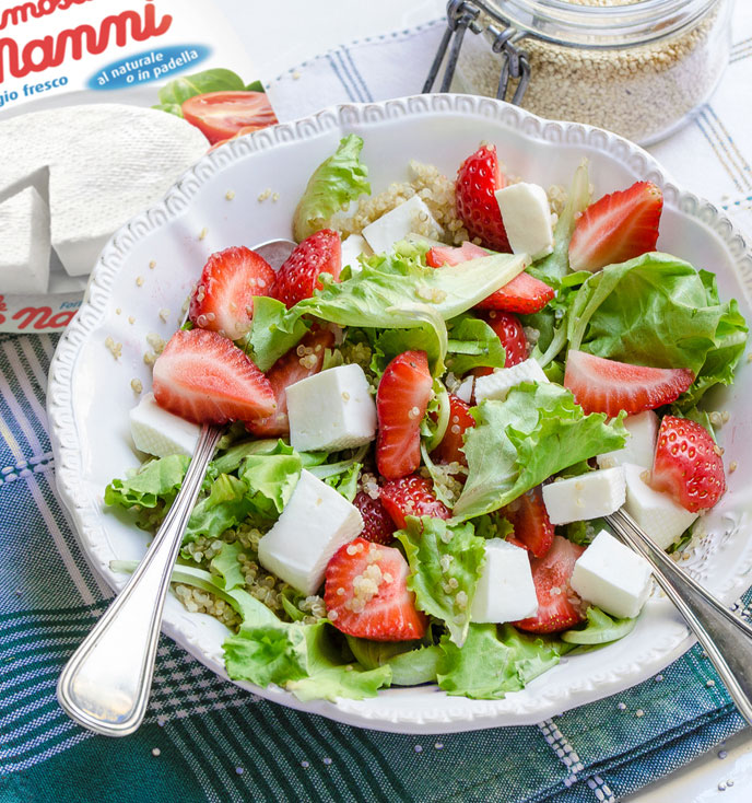 Insalata di Quinoa con fragole e Primosale